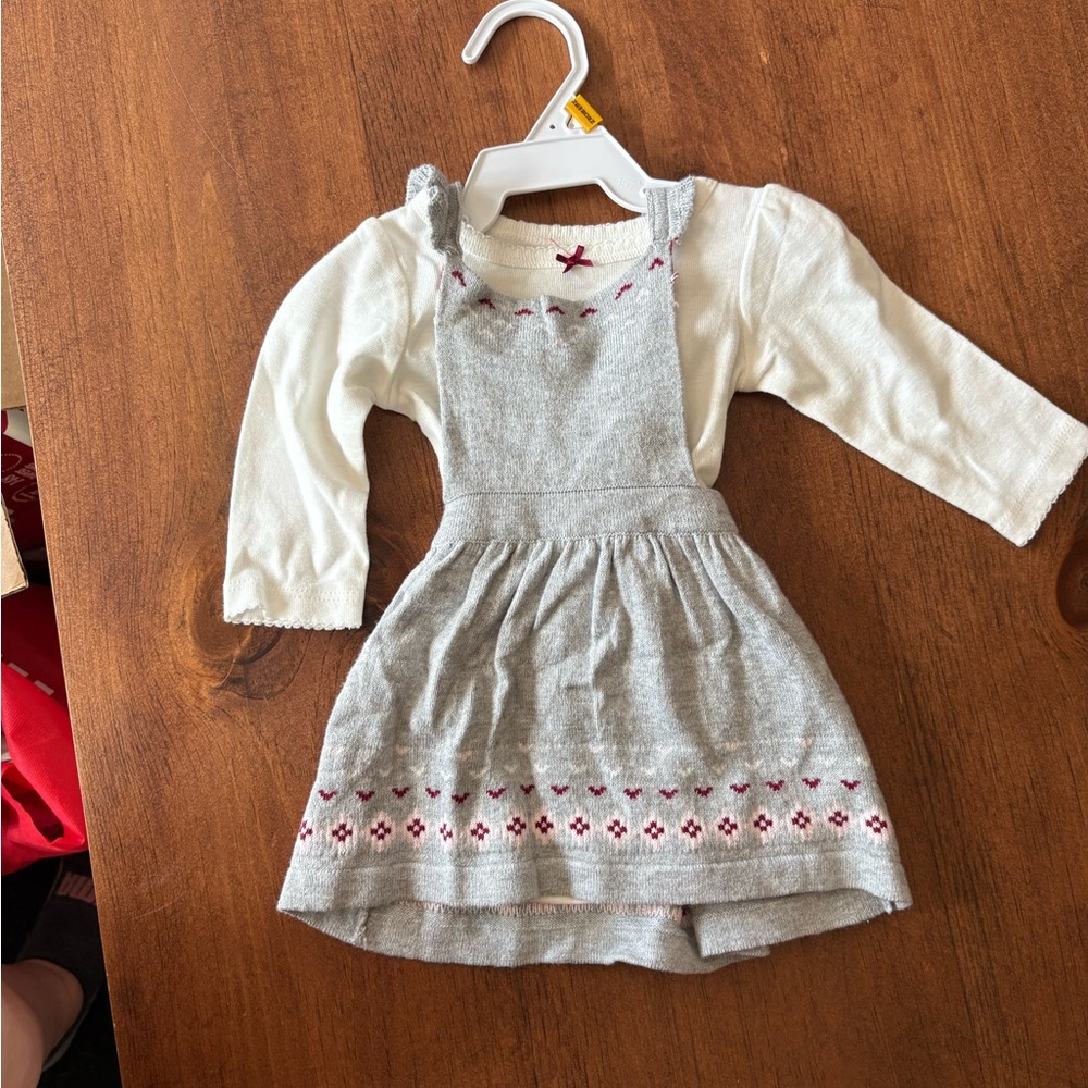 💥Buy 2 Get 1 Free💥 Carter's Gray and White Kids Dress